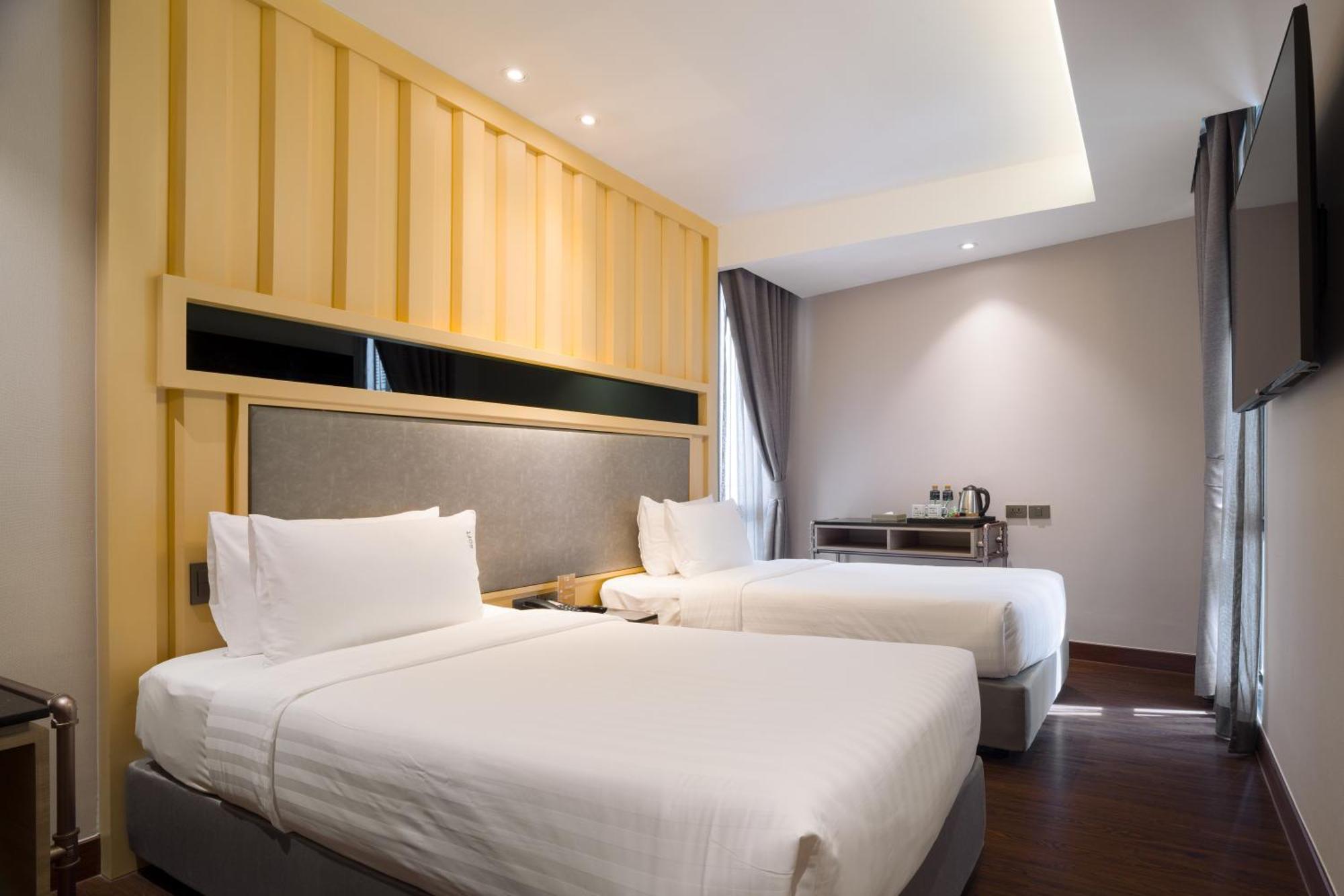 T2 The Portal Sukhumvit Hotel Bangkok Exterior photo